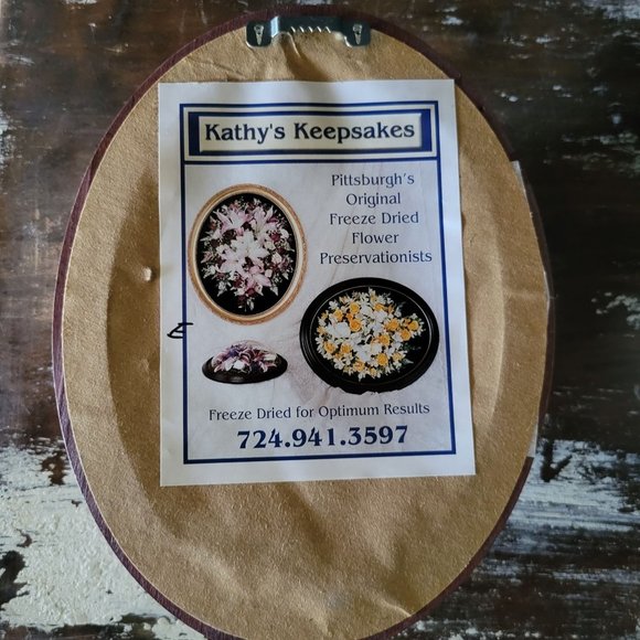 Mounted Freeze Dried Flowers, Framed Preserved Roses - Picture 6 of 6